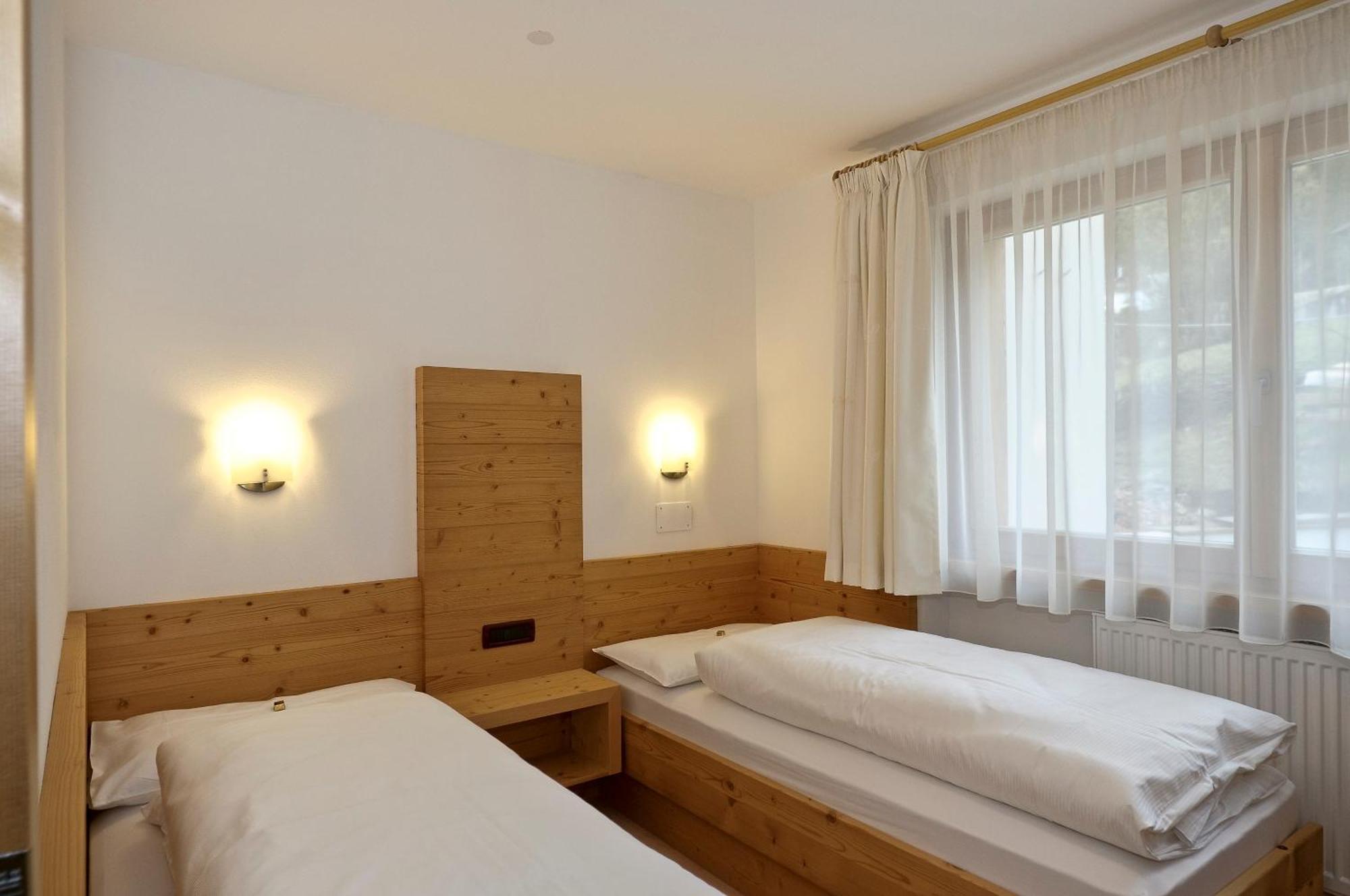Residence Ciasa Mirasas Badia  Oda fotoğraf